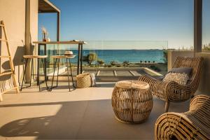 Kyma Suite-Grand Blue Beach Residence