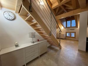 061 Bilocale Mansarda, Carisolo