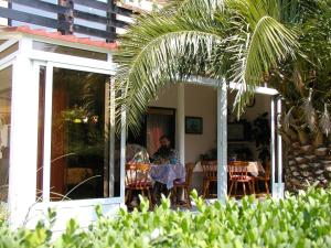 Rooms in Vodice with balcony, air conditioning, WiFi 4826-1 
