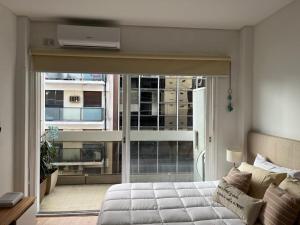 Refugio cómodo y luminoso. Excelente ubicación.