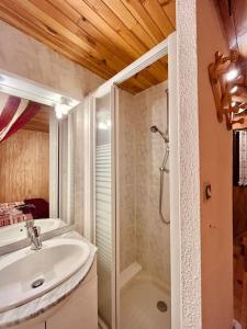 Chalets Bolquere I Beau chalet familial proche des pistes : photos des chambres