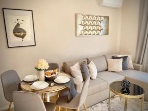 Business & Family Apartment for 6 Guests with Free Parking - 3hvězdičkové hotely ve městě Stara Zagora