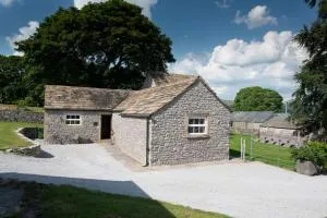 Long Roods cottage - Cressbrook