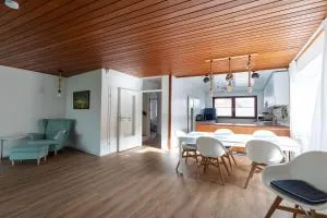 Haus Cux, App 7 - Данен