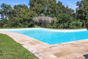 Maisons de vacances Beautiful guest house for two people on the bank of the Dordogne river : photos des chambres