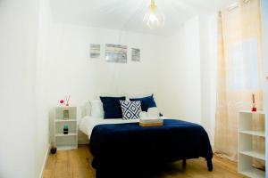 Beautiful spacious two bed facing the Ocean!