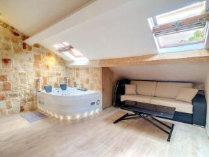 Love Room Jacuzzi Croisette