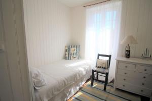 Maisons de vacances Gites79 - Gite des Roses, 30mins Puy du Fou : photos des chambres