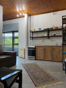 Comfortable Spacious Garden Cottage