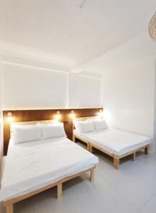 NomadsMNL Airport Hostel
