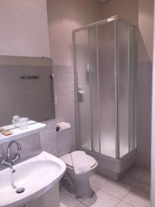Hotels Hotel P.L.M. : photos des chambres
