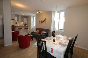 Appartements Le Flores Idealement situe Centre Luz Appart T3 6 personnes Parking : photos des chambres