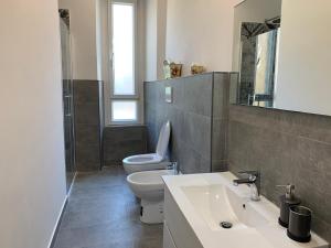 Oliver sulla via del mare