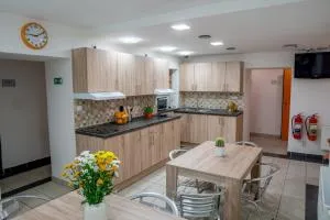 Penzion Pomeranč - 洛乌尼