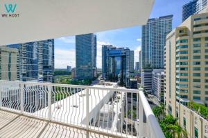 Amazing 3BR Condo at Brickell with City Views