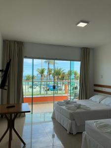 HOTEL ENSEADA BEIRA MAR