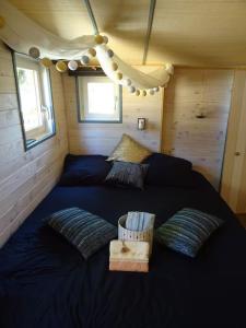 Appartements Gite cosy eco-insolite, a Libourne, 8 min St-Emilion : photos des chambres