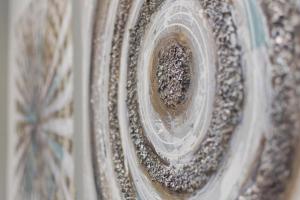 Fully renovated 1 bedroom condo