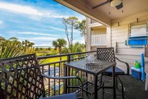 Oceanfront Hilton Head Island Condo with Pool!