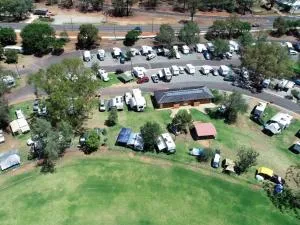 Spicer Caravan Park - Peak Hill