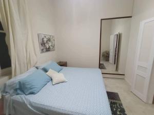 The -300 -a centrally located heritage home