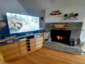 Paradise in heart of Poconos FaSt InTeRnEt Close toAttractions