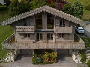Grand chalet confortable à Demi-Quartier, 13 couchages - FR-1-560-36