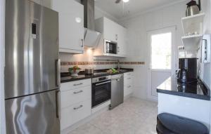 Lovely Home In Ciudad Quesada-Rojales