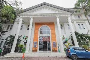 RedDoorz Syariah @ Klojen Malang - Bareng