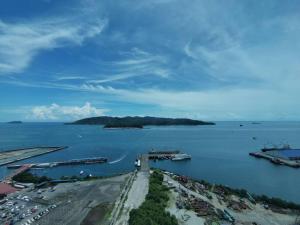Jesselton Quay Area KK City New Modern by WJ Homestay