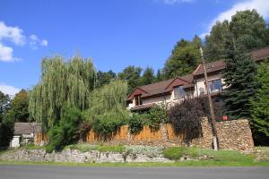 Коттедж Między drzewami Глухолазы Польша