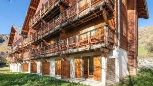 Appartements Les Bouquetins- 10- Appart Proche pistes- 6 pers : photos des chambres