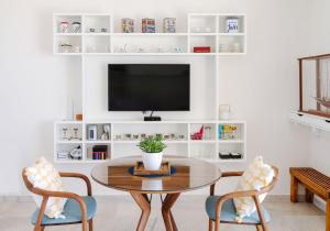 Studio Sea View room in Lustica Bay Apartments