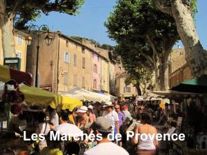 Maisons de vacances CLOS LE LAVANDIN grande propriete 16 personnes aux portes du Verdon - NOUVEAU A LA LOCATION : photos des chambres