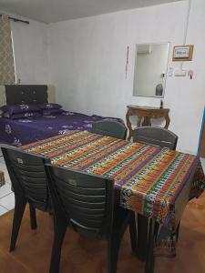 Haji Ineng Homestay- Guest House