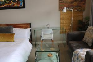 1503-Menlyn Maine Luxurious Studio Apt