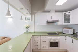 Luxury Bungalow - Private Terrace - Pool - AirCon