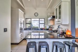 22 Tamboti Drive, Simbithi Estate - 4 bedroom house, facing green belt on Eco-Estate, No Load Shedding