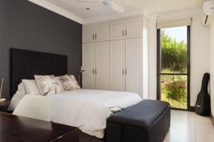 22 Tamboti Drive, Simbithi Estate - 4 bedroom house, facing green belt on Eco-Estate, No Load Shedding
