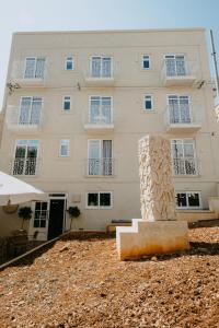 Townhouse17 Boutique Bed & Breakfast