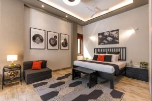 SaffronStays Uno Crest, Lonavala - 4 BDR Artistically Decorated Villa Near Bhushi Dam
