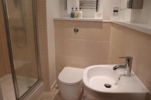 Quayside Apartments by Urban Space