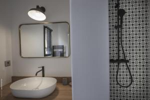 Villas La villa Terracotta - Villa de reve au calme a 900 m de l'ocean avec piscine chauffee : photos des chambres