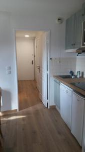 Appartements 2 pieces avec terrasse et vue sur les pistes : photos des chambres