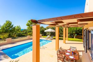 Nafsika Beach House