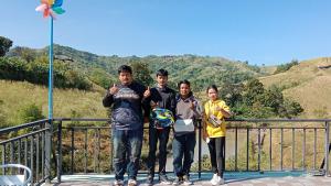 ภูร่องลม ฟาร์ม