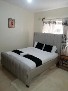 Nash Issah Studio10 - 1bedroom