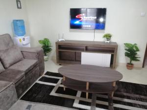 Nash Issah Studio10 - 1bedroom