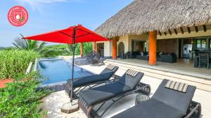 Beautiful Family House Beachfront