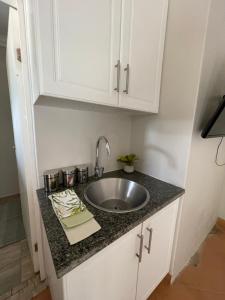 Guest house on Gillian Unit 3